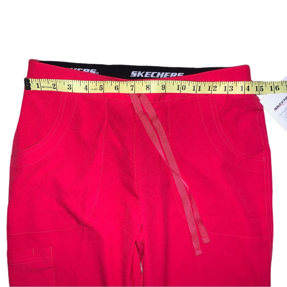 Skechers Women's 3Pocket Reliance Drawstring Cargo Scrubs Pink Size Small - Picture 3 of 6